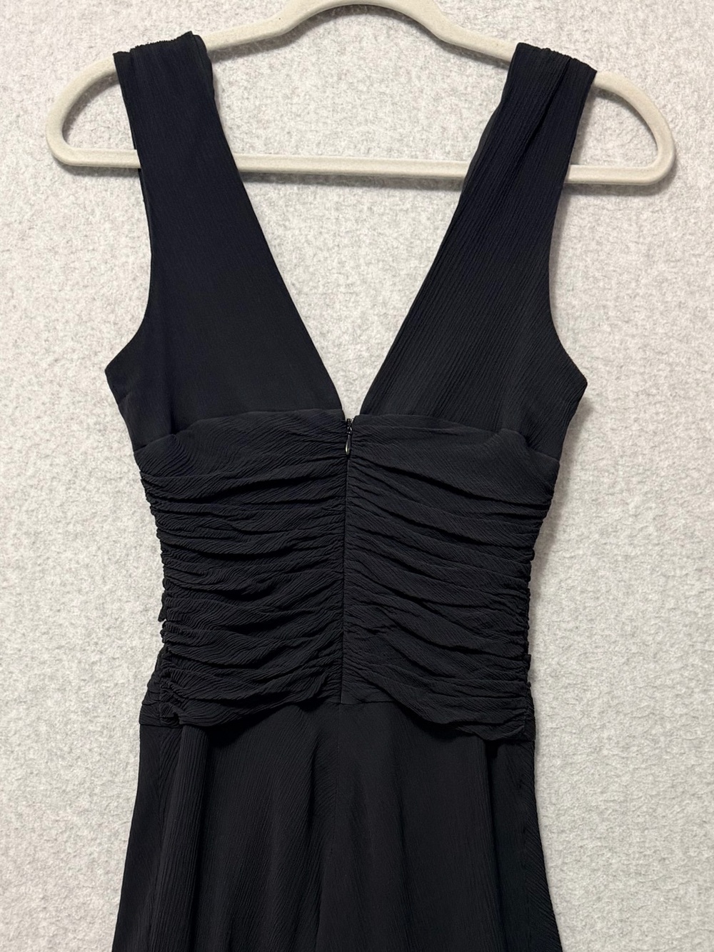 Banana Republic Vintage Silk Crepe Cocktail Dress Size 8 Black Plunge Whimsigoth - Picture 6 of 10